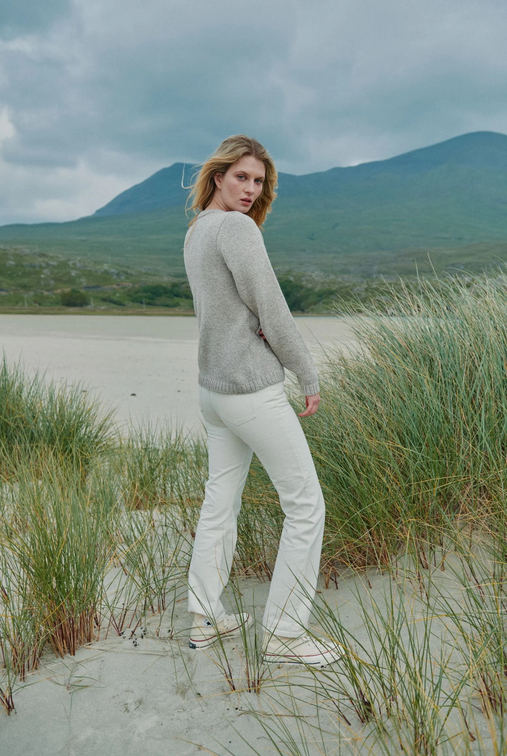 Aoife Supersoft Merino Crewneck Sweater - Oat - Image 5