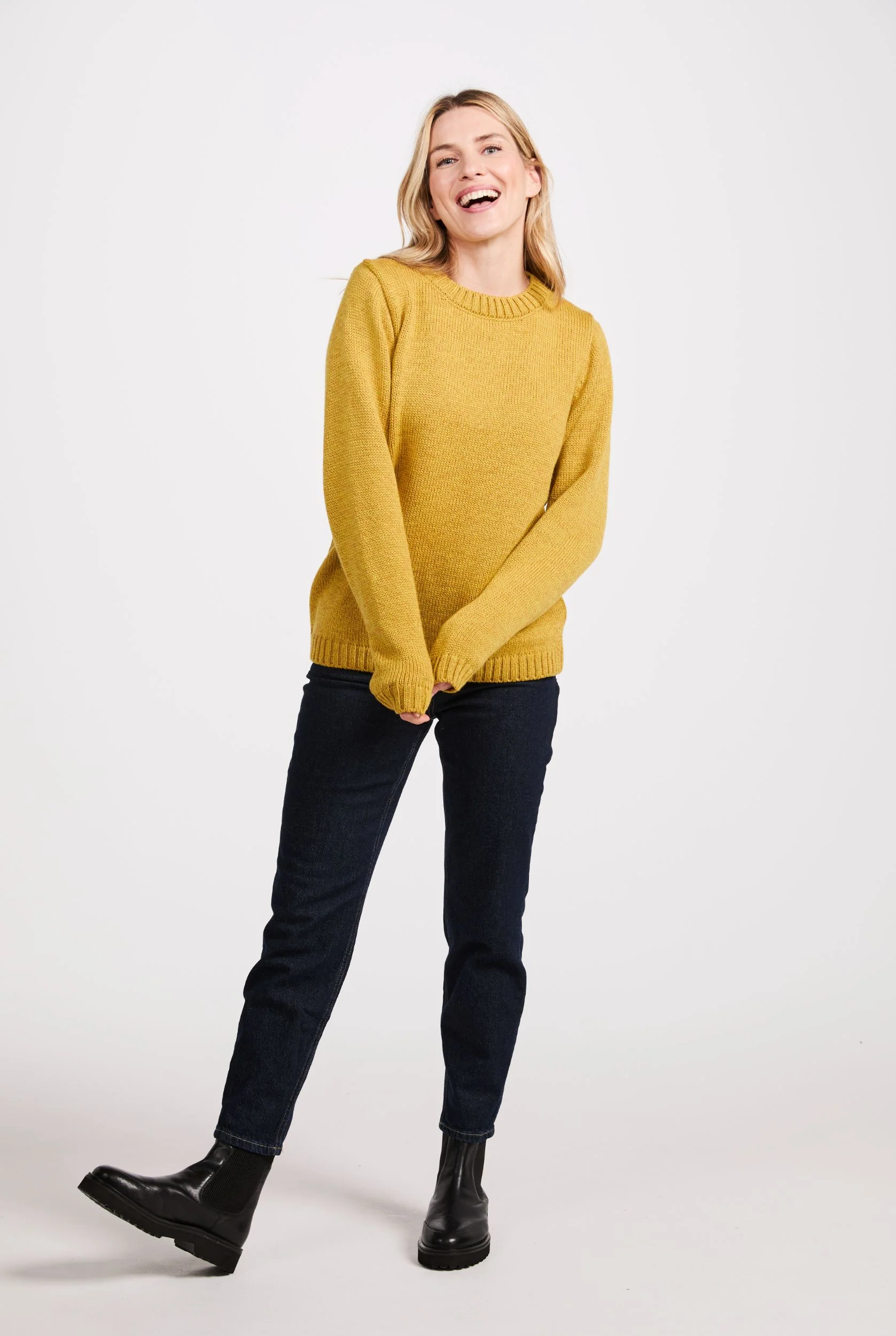 Aoife Supersoft Merino Crewneck Sweater - Yellow - Image 5