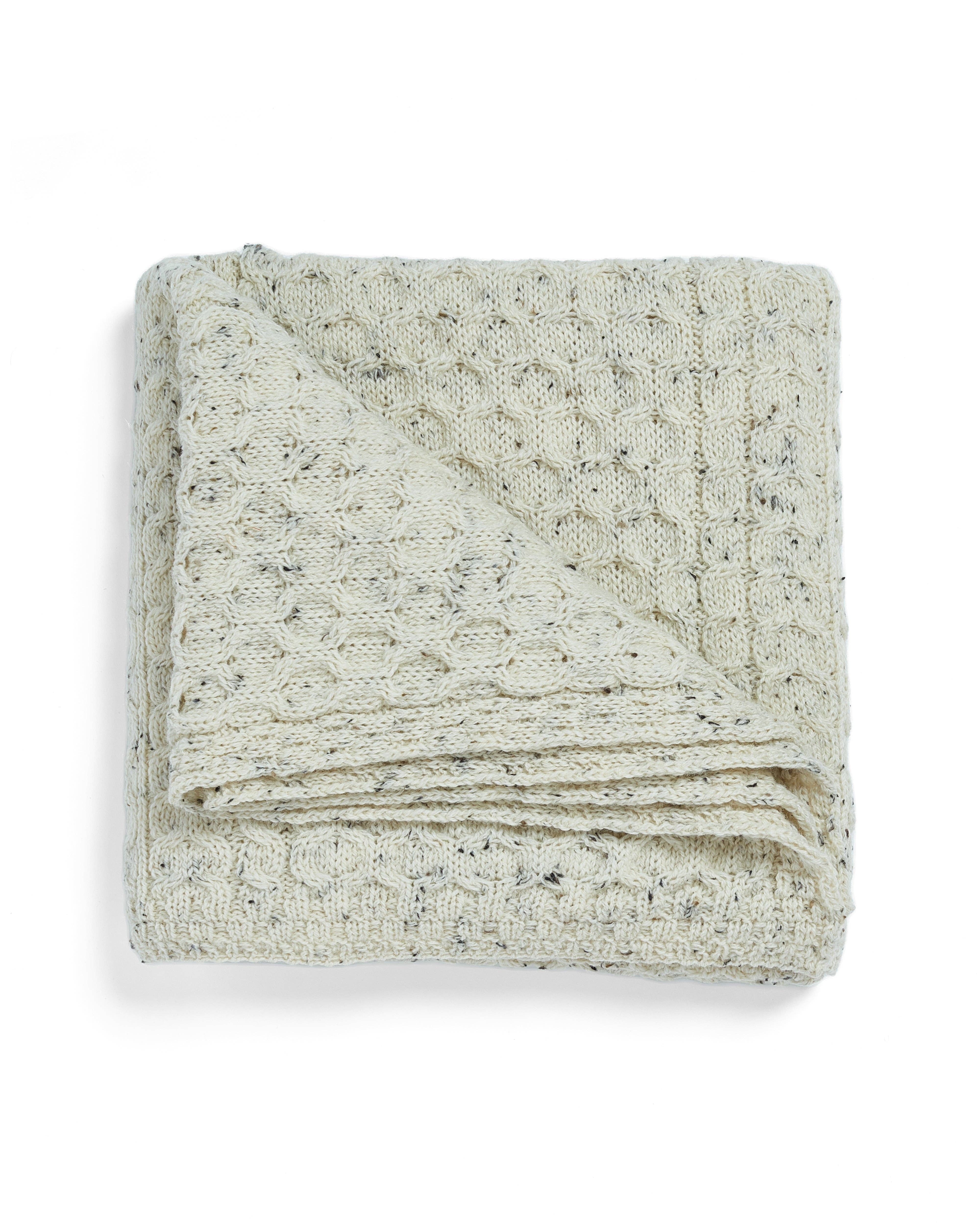Bertra Aran Classic Wool Blanket -  Flecked Cream - Image 3