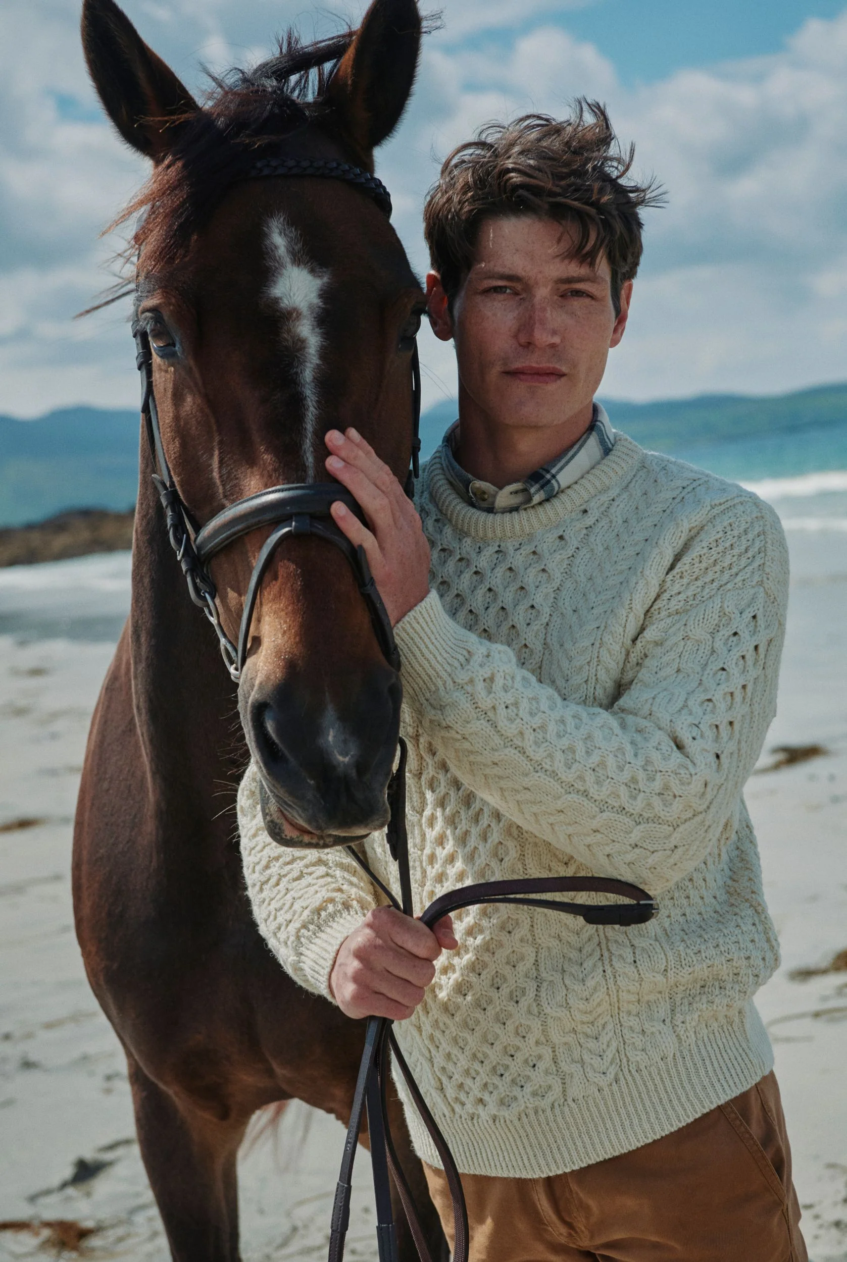 Inishbofin Mens Traditional Aran Sweater - Cream - Image 5