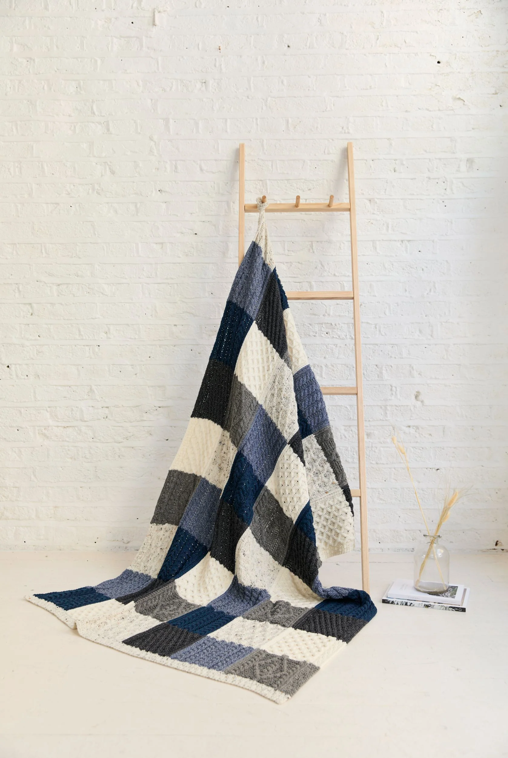 Killala Aran Intarsia Merino Blanket 854 - Image 3