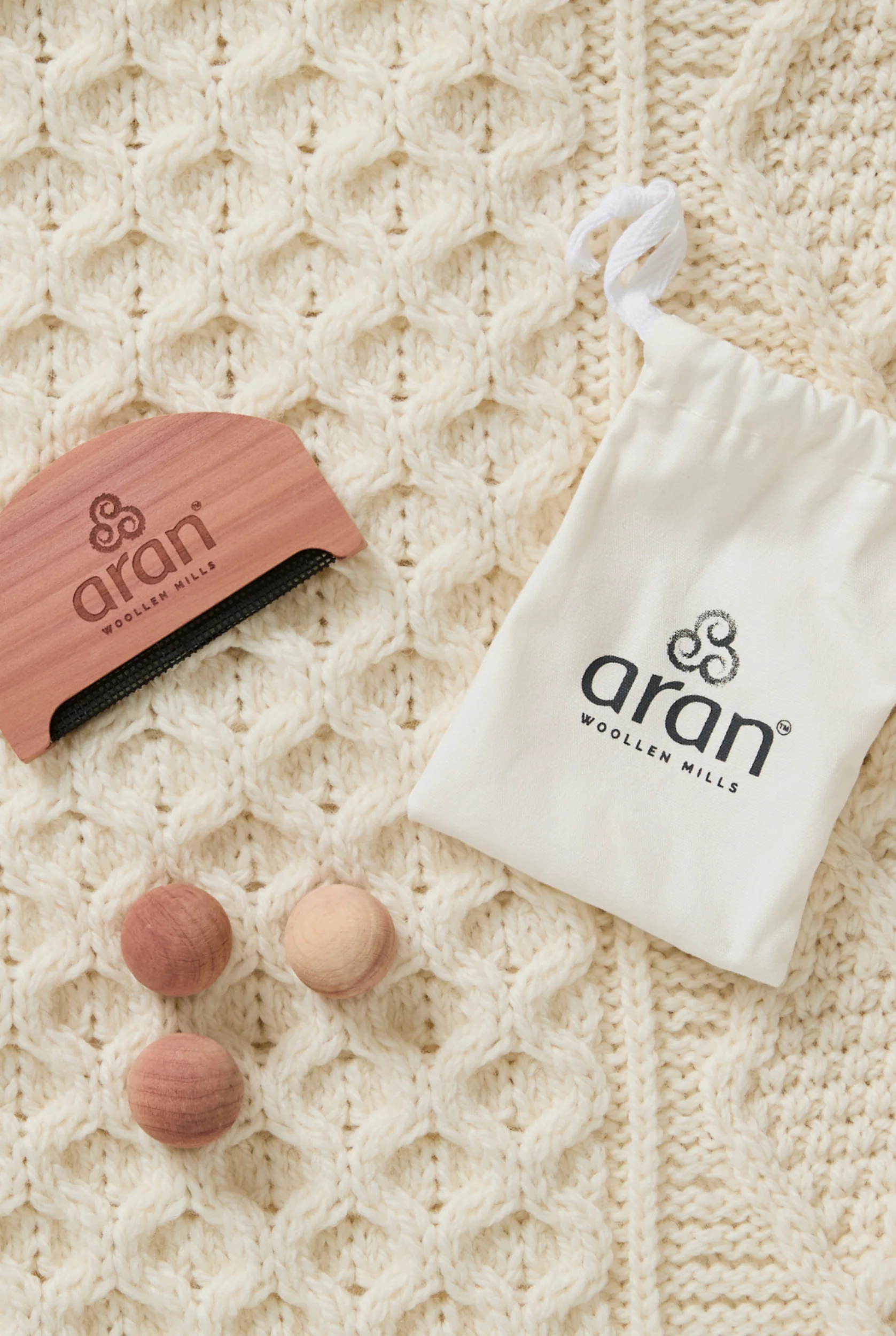 The Aran Care Set - Image 4