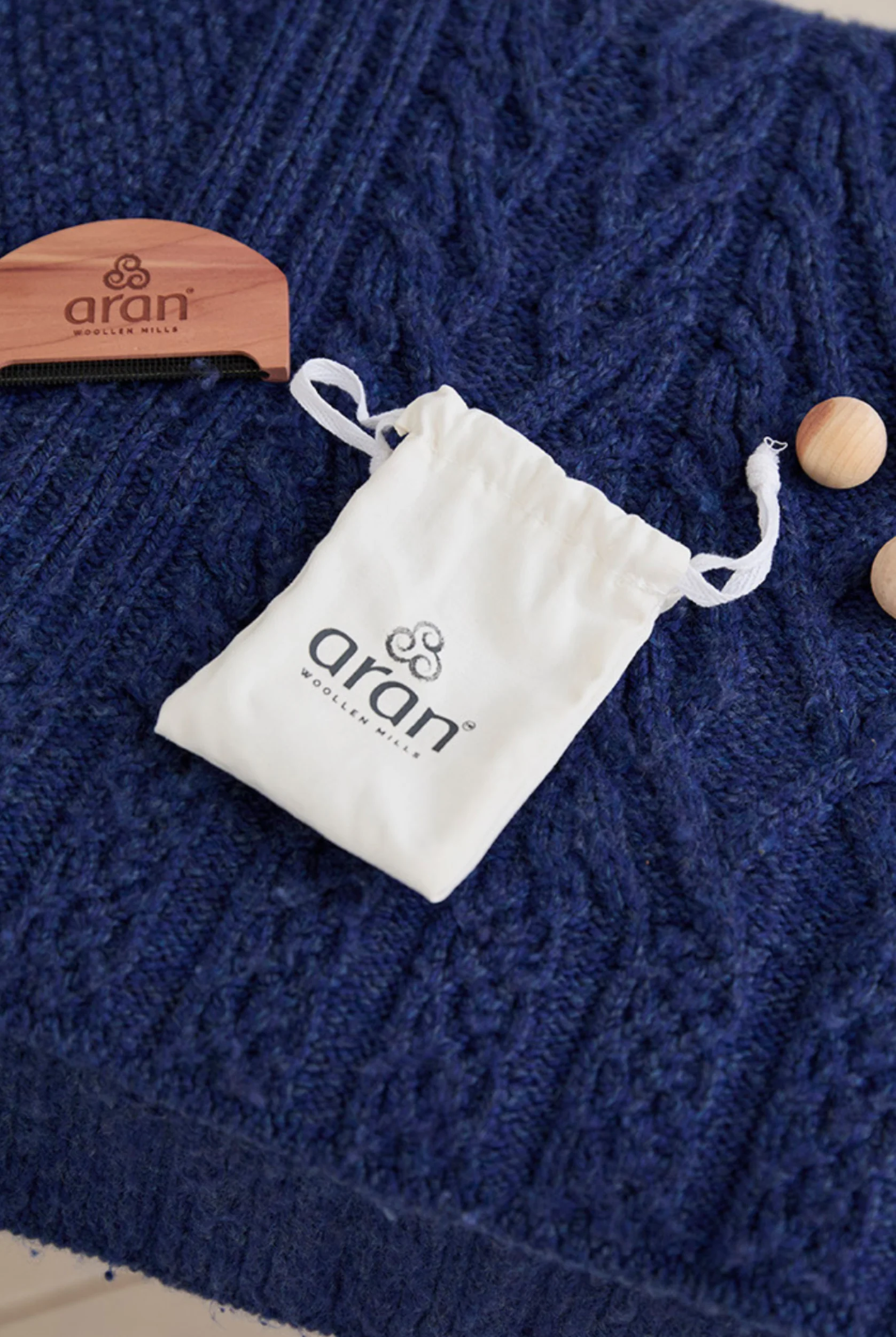 The Aran Care Set - Image 5
